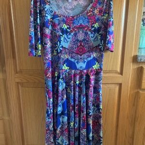 Very nice like new LuLaRoe Amelia dress. Sz. XXL